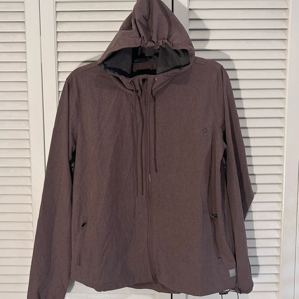 Vuori Zip, Hooded Jacket.
